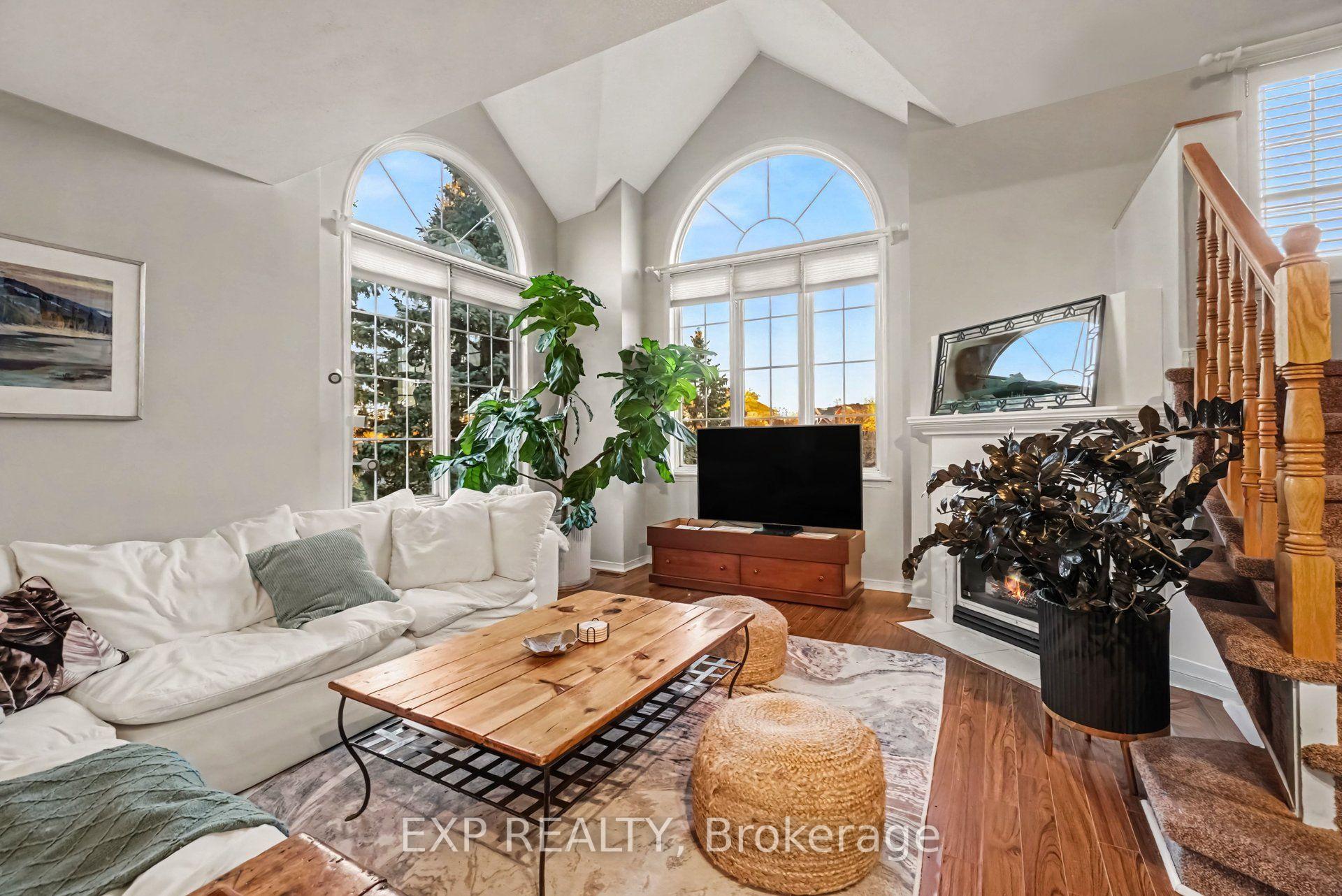 Photo 6 of Unit 1, 4 Briston Private, Ottawa, Hunt Club Park — HOMEH