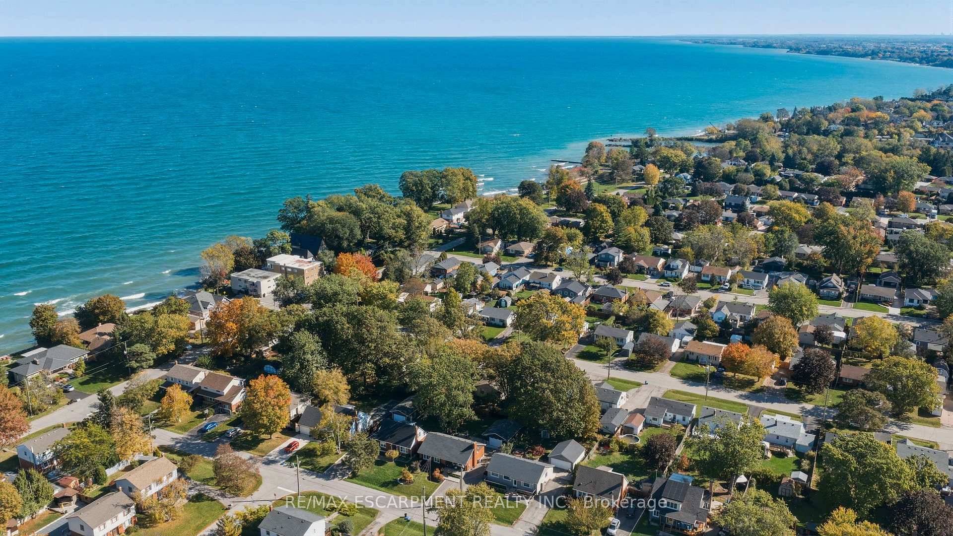 Photo 29 of 55 Lakeview Avenue, Grimsby, Grimsby Beach — HOMEH
