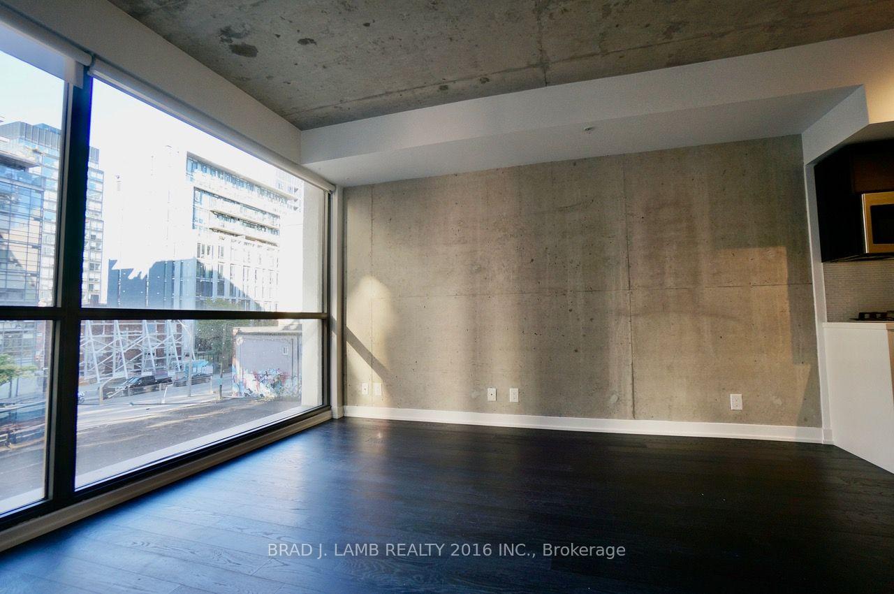 Photo 8 of Unit 301, 39 Brant Street, Toronto, Waterfront Communities — HOMEH