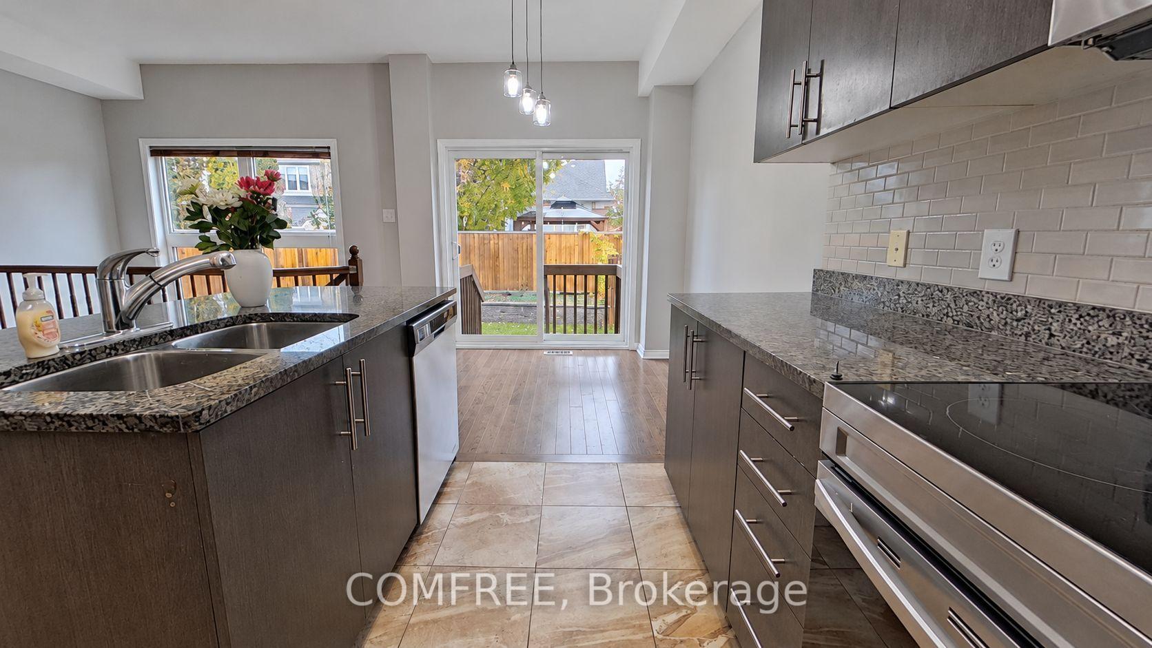Photo 6 of 26 Dundalk Private, Ottawa, Barrhaven - Stonebridge — HOMEH