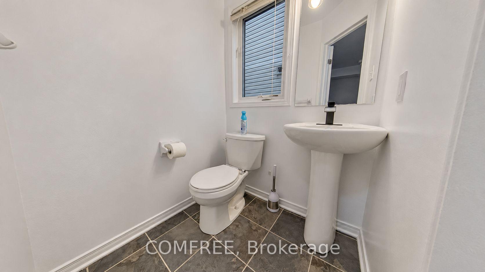 Photo 10 of 26 Dundalk Private, Ottawa, Barrhaven - Stonebridge — HOMEH