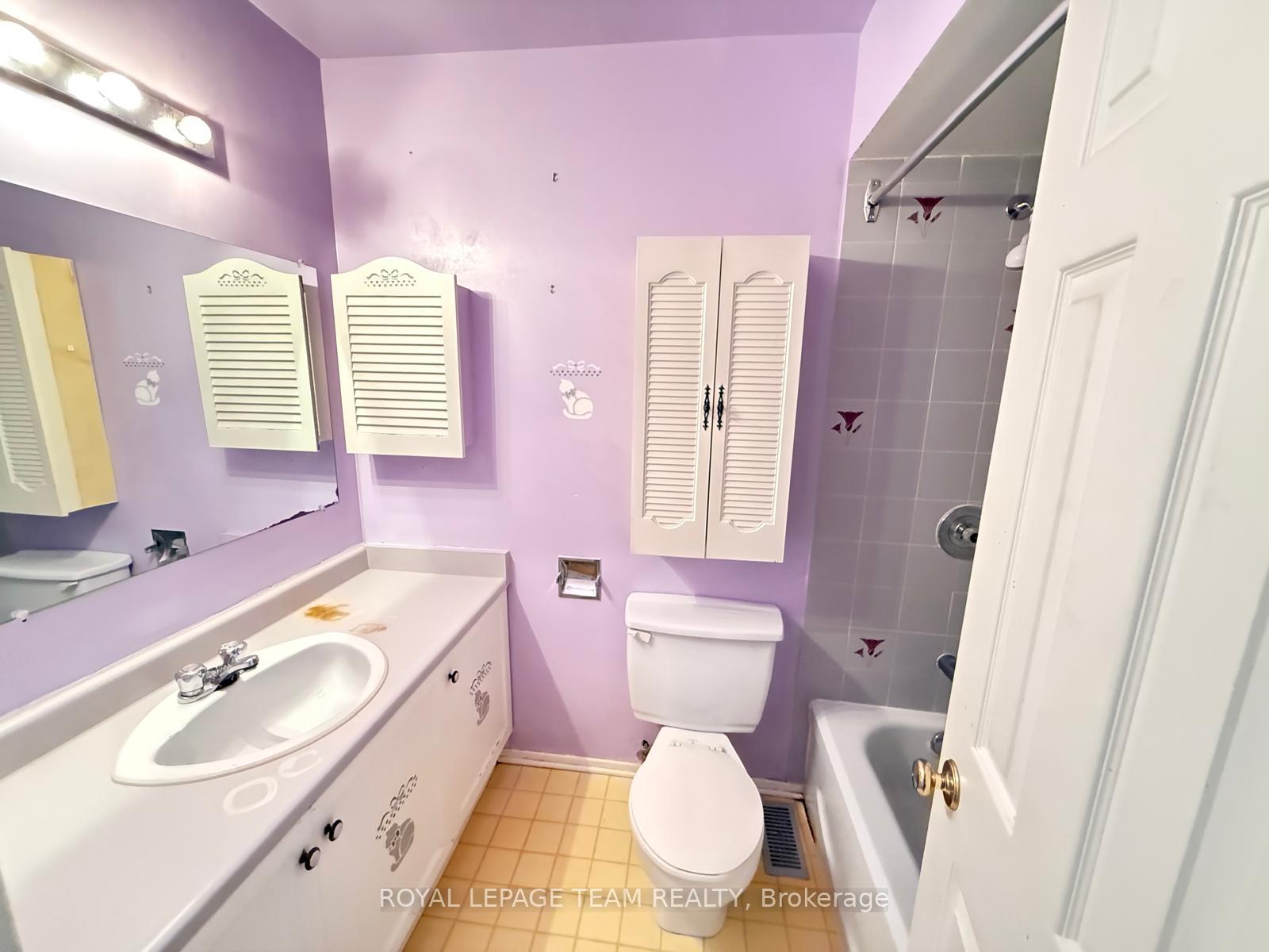 Photo 18 of 86 Hummingbird Crescent, Ottawa, Barrhaven - Cedargrove/Fraserdale — HOMEH