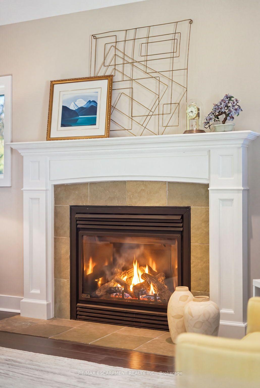 Photo 7 of 313 North Shore Boulevard, Burlington, Bayview — HOMEH