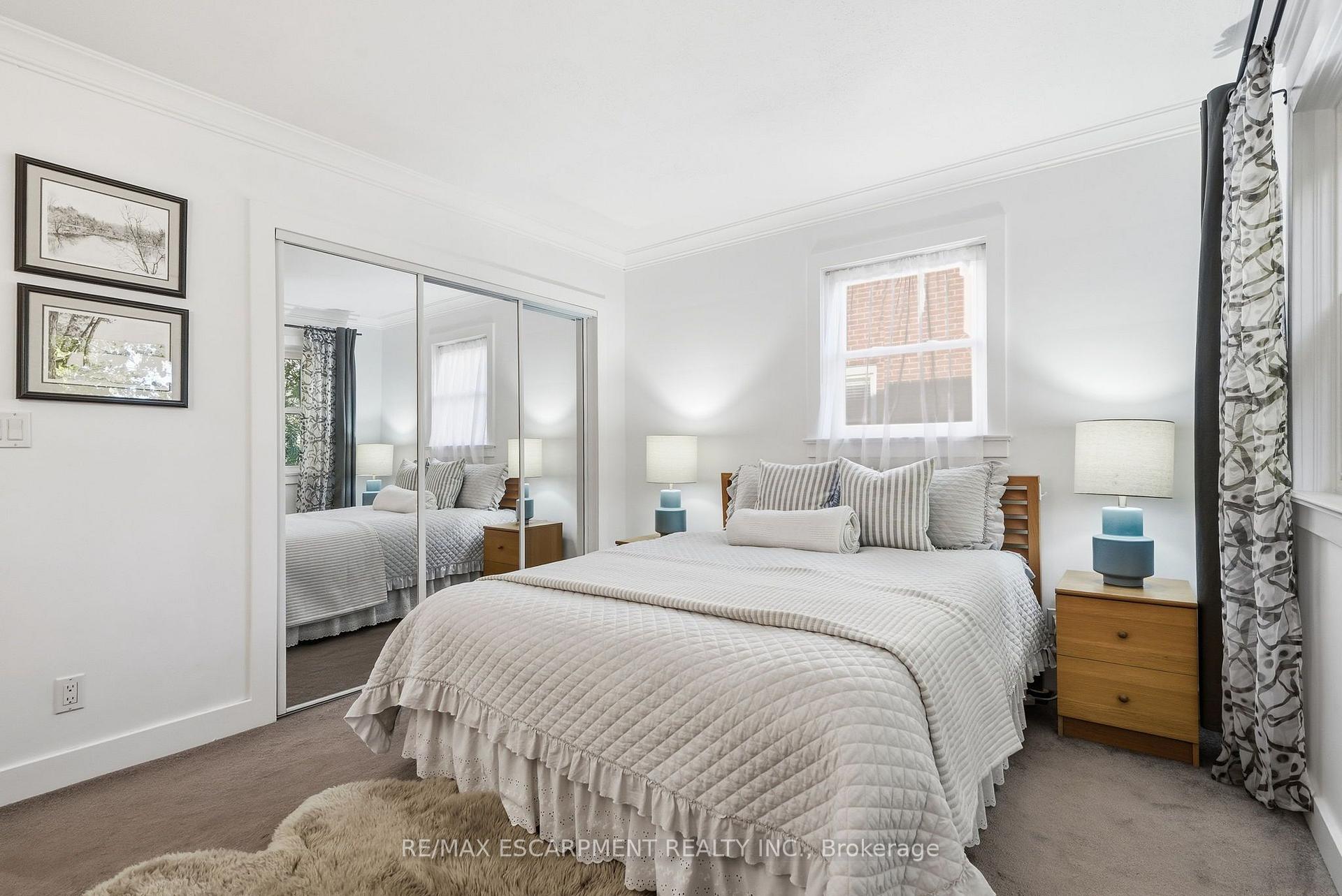 Photo 20 of 313 North Shore Boulevard, Burlington, Bayview — HOMEH