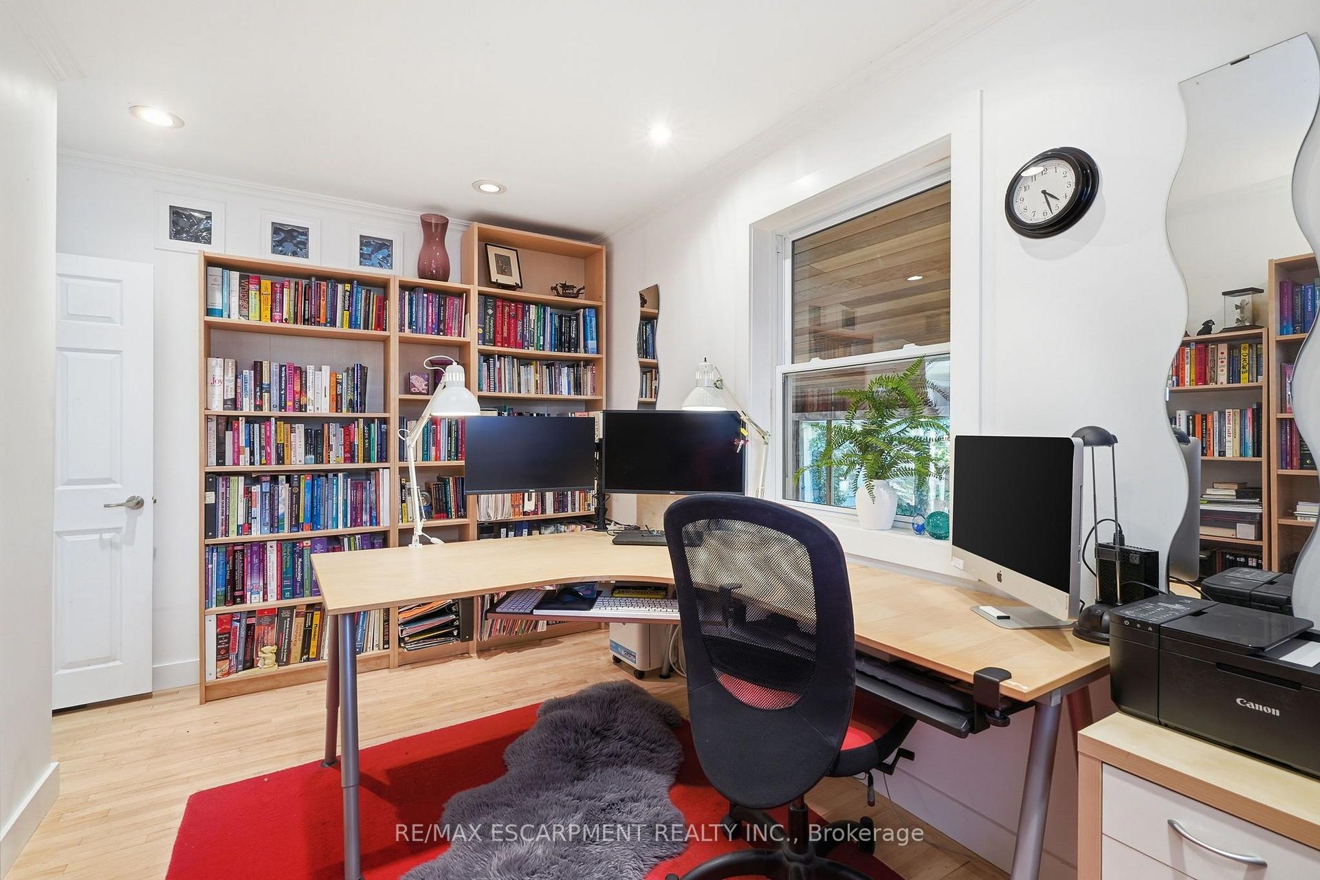 Photo 21 of 313 North Shore Boulevard, Burlington, Bayview — HOMEH