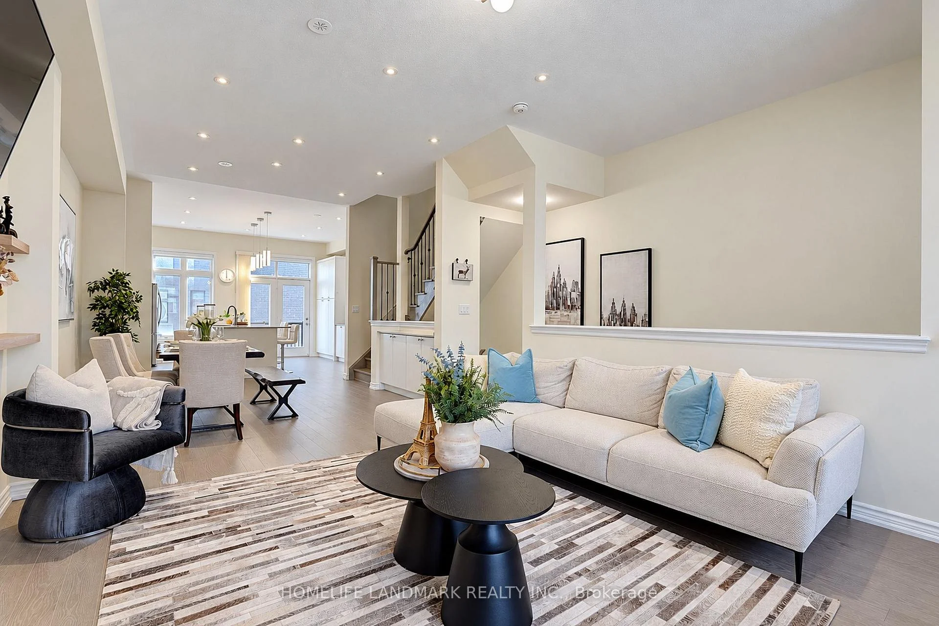 Photo 29 of 41 Golden Trail, Vaughan, Patterson — HOMEH