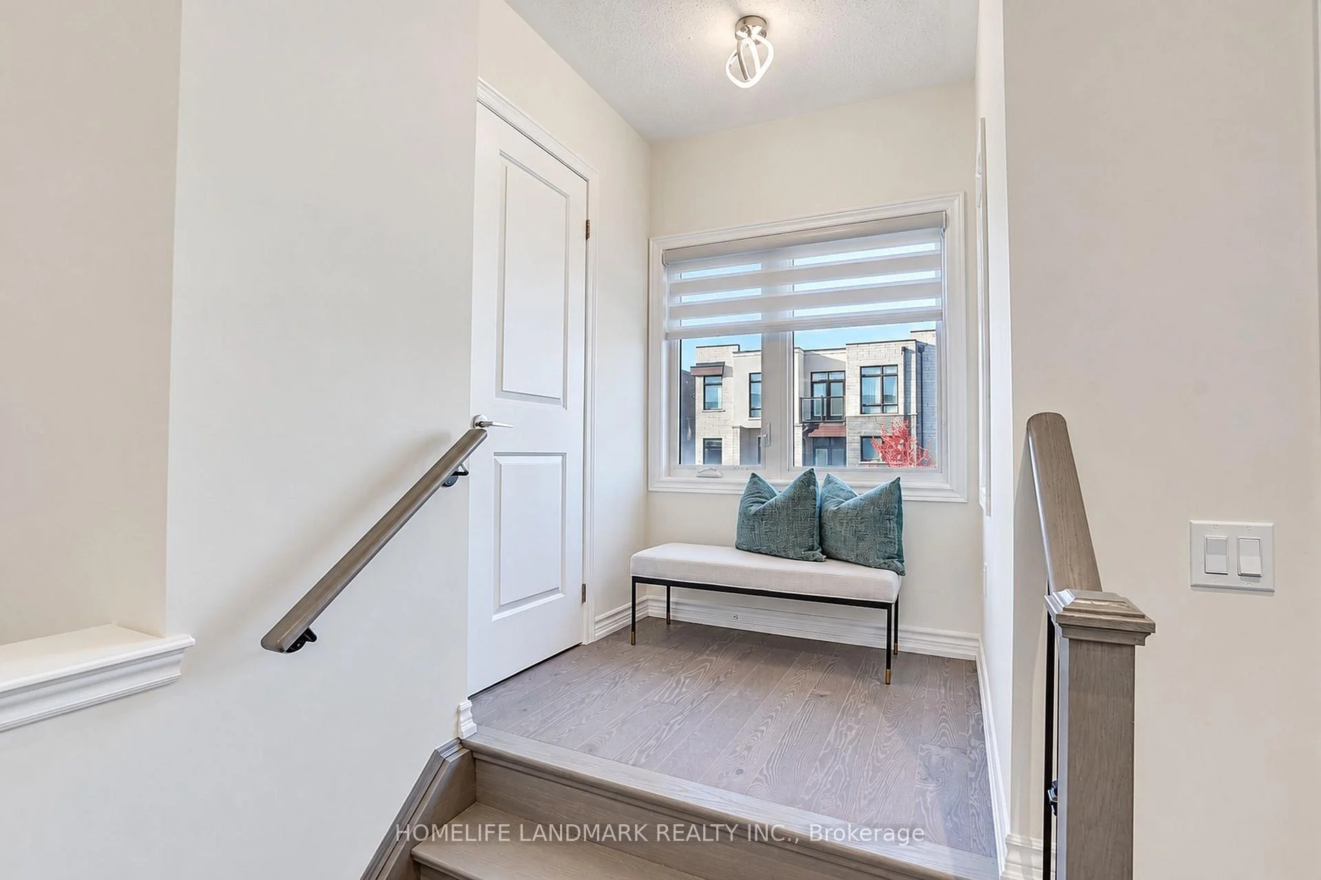 Photo 30 of 41 Golden Trail, Vaughan, Patterson — HOMEH