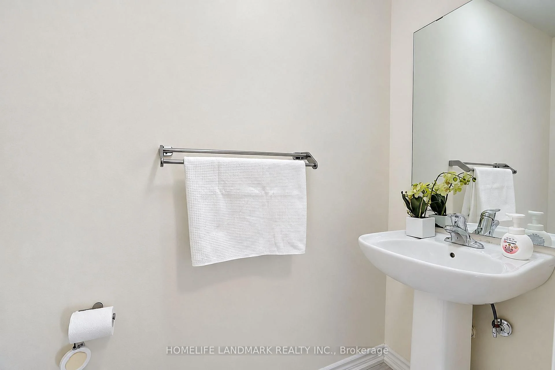 Photo 31 of 41 Golden Trail, Vaughan, Patterson — HOMEH