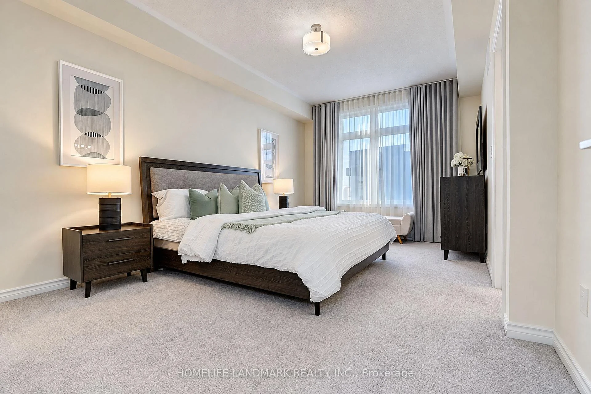 Photo 34 of 41 Golden Trail, Vaughan, Patterson — HOMEH