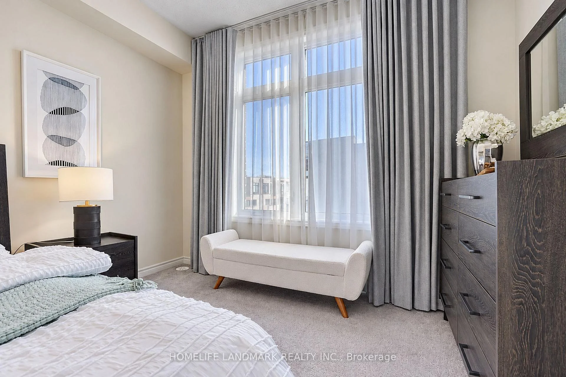 Photo 36 of 41 Golden Trail, Vaughan, Patterson — HOMEH