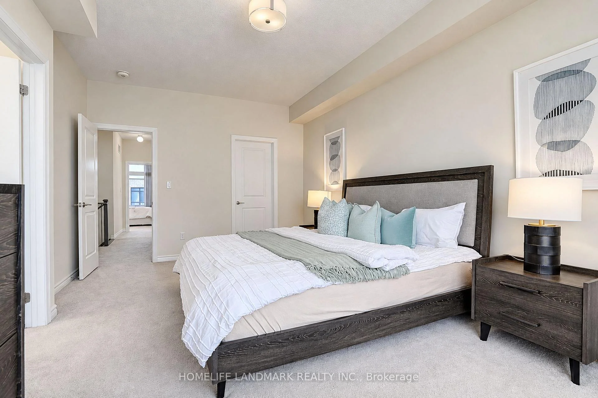 Photo 37 of 41 Golden Trail, Vaughan, Patterson — HOMEH