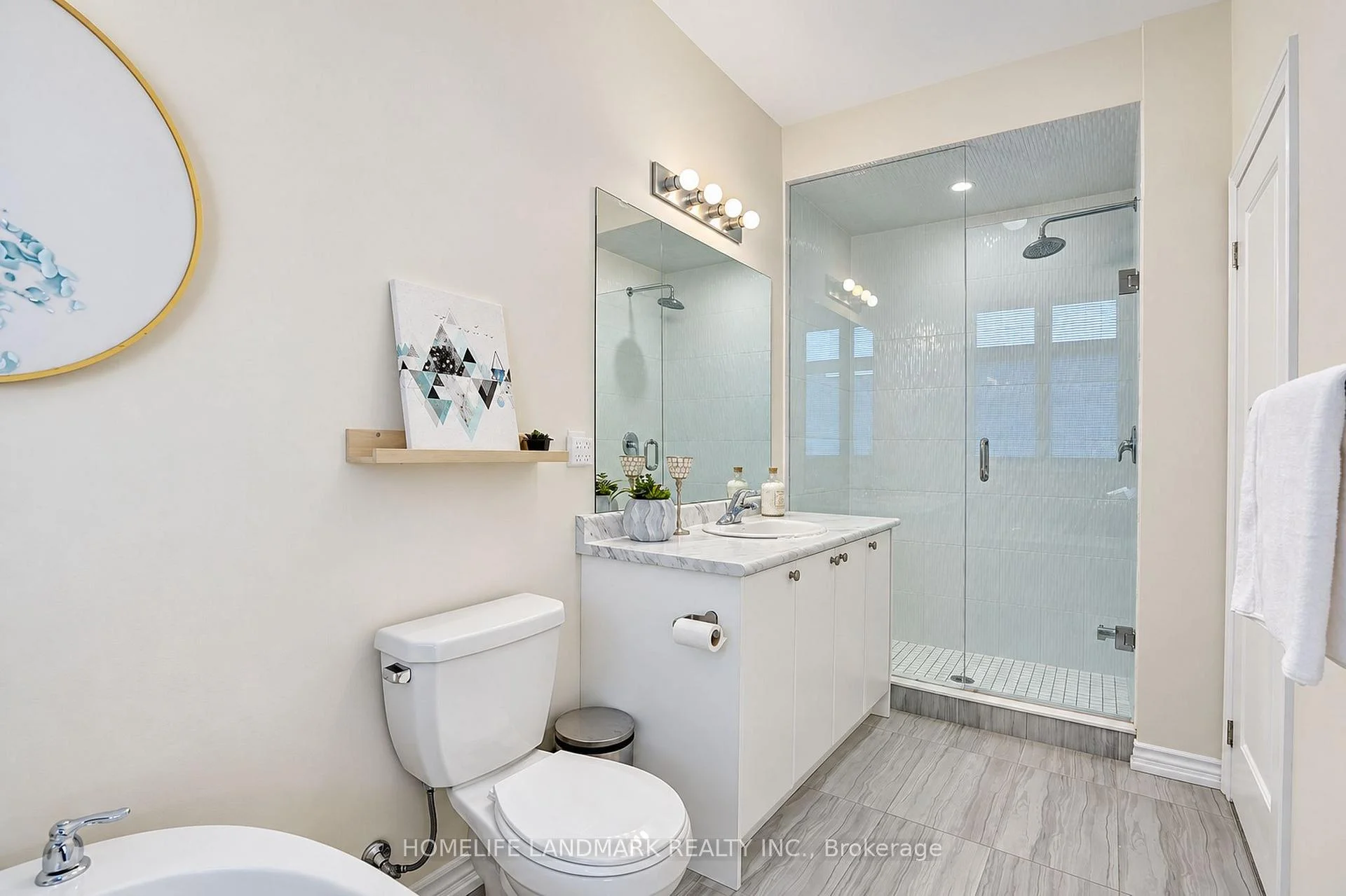 Photo 39 of 41 Golden Trail, Vaughan, Patterson — HOMEH