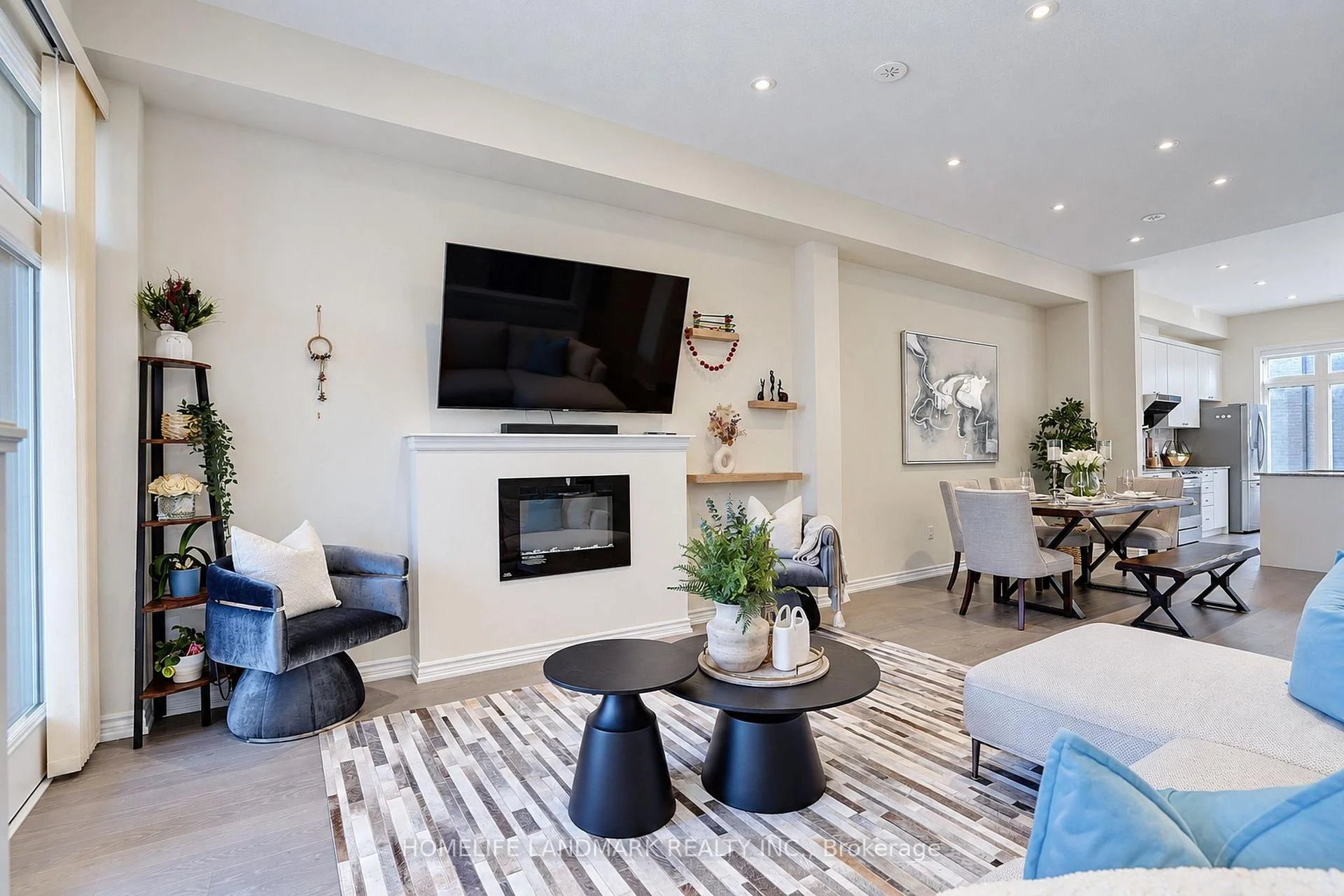 Photo 40 of 41 Golden Trail, Vaughan, Patterson — HOMEH