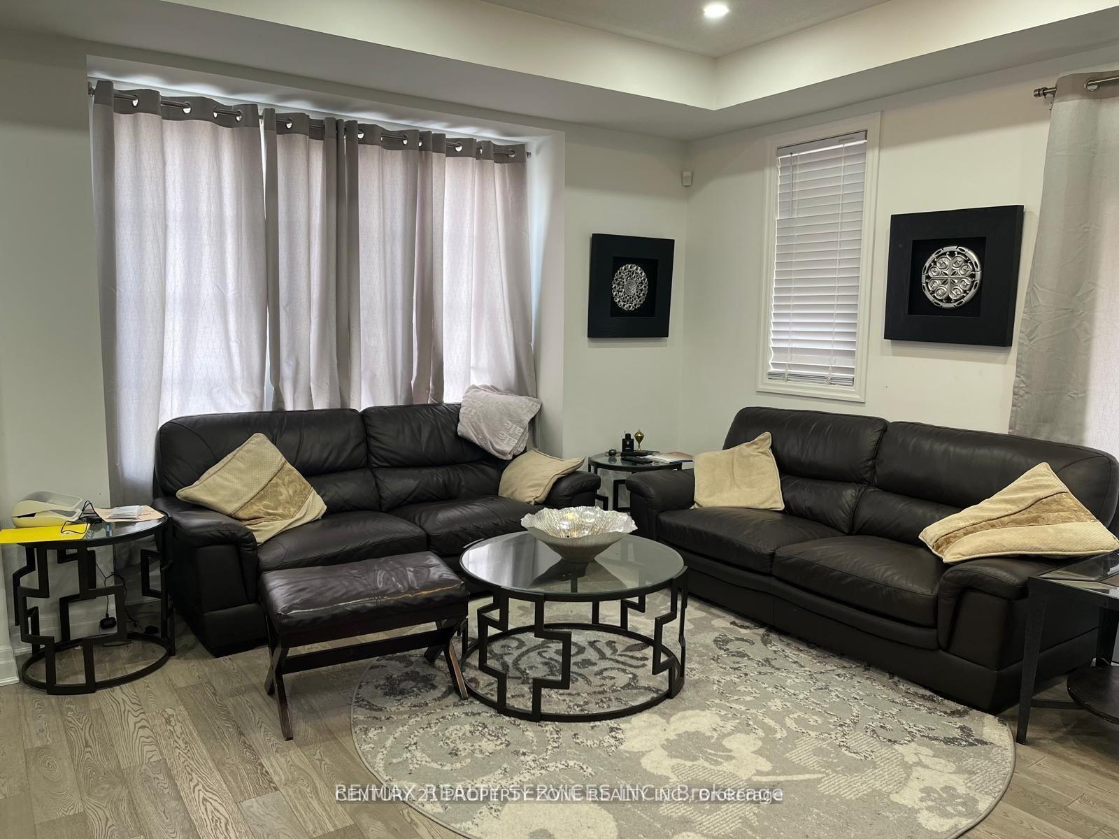 Photo 3 of 1216 Wheat Boom Drive, Oakville, Joshua Meadows — HOMEH