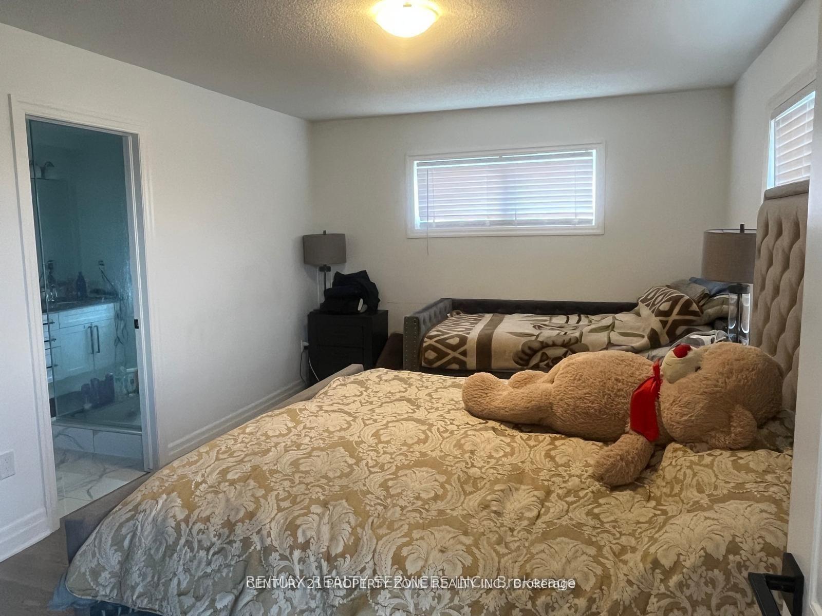Photo 7 of 1216 Wheat Boom Drive, Oakville, Joshua Meadows — HOMEH