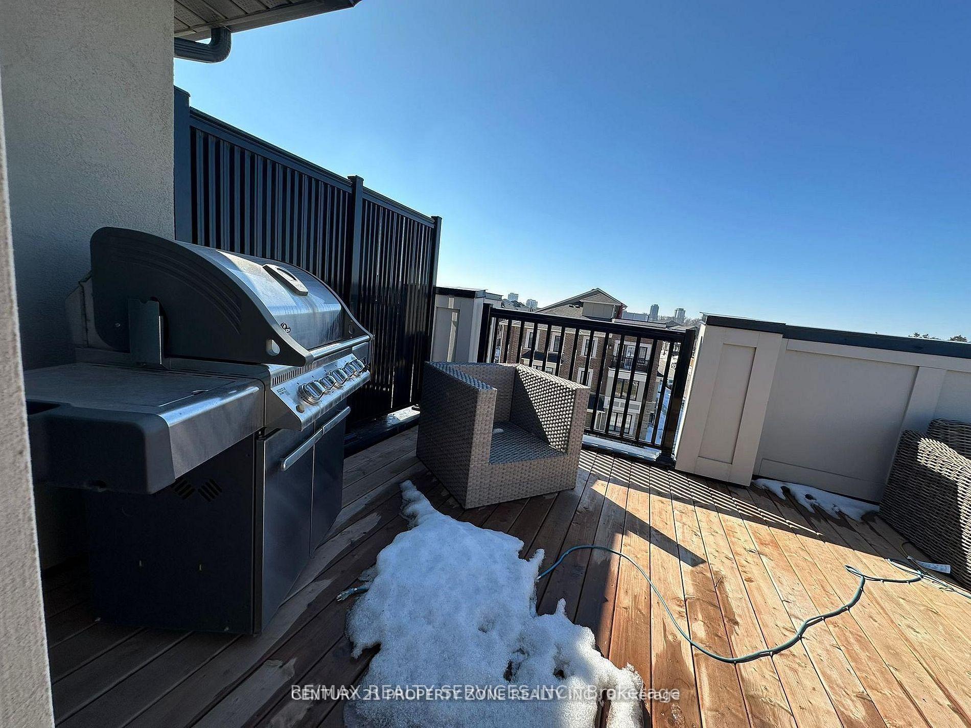Photo 13 of 1216 Wheat Boom Drive, Oakville, Joshua Meadows — HOMEH