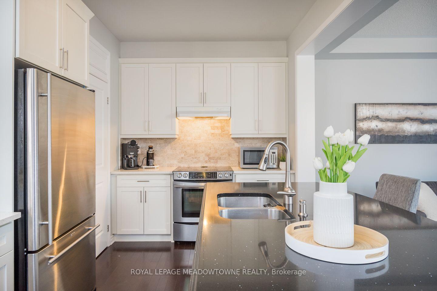 Photo 12 of 442 Blinco Terrace, Milton, Clarke — HOMEH