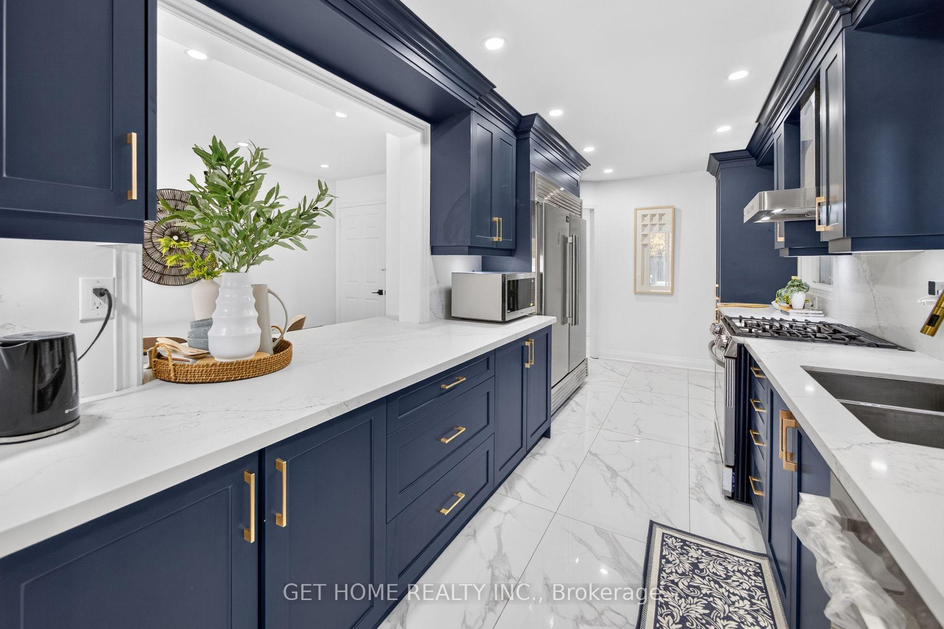 Photo 18 of 3883 Densbury Drive, Mississauga, Lisgar — HOMEH
