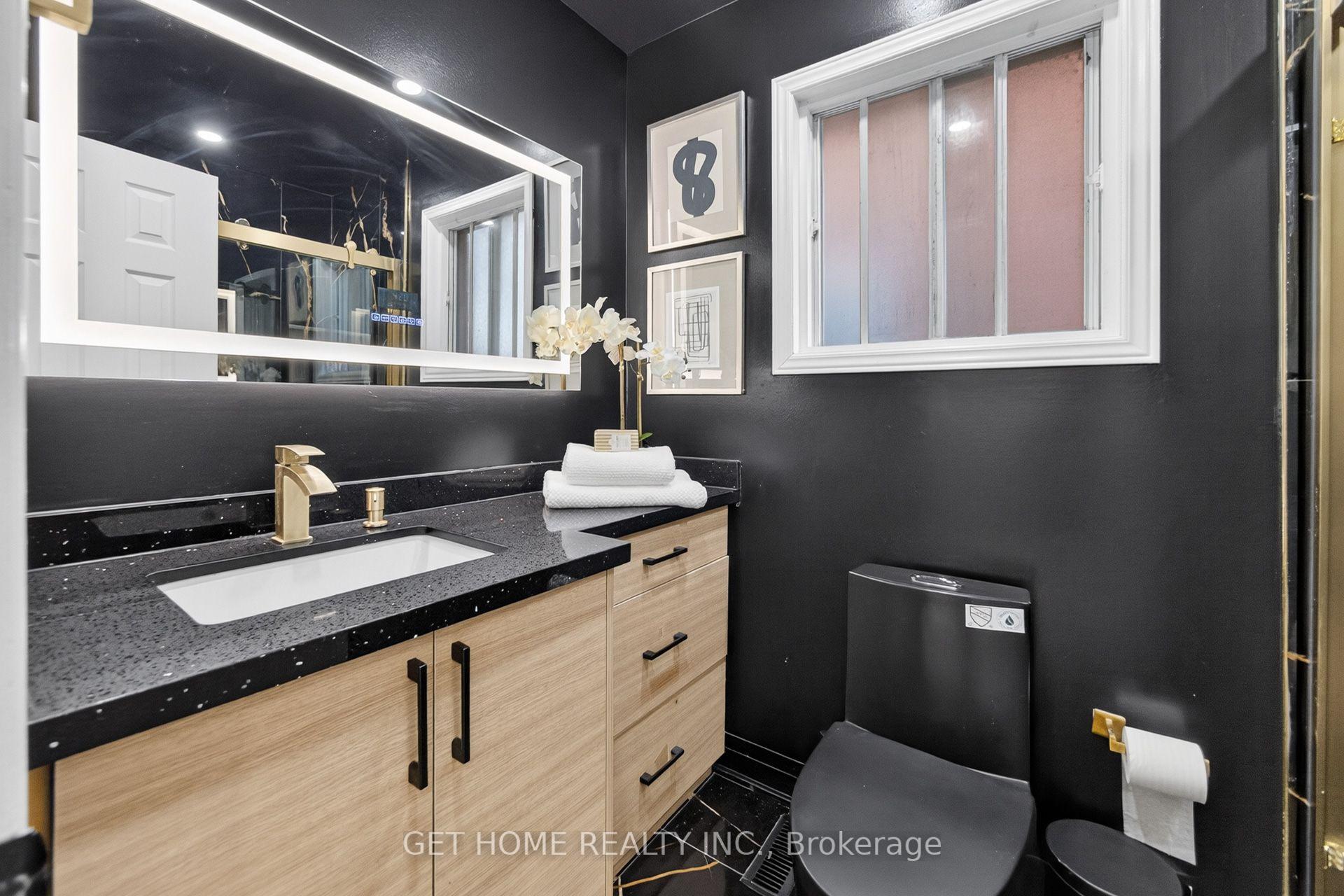 Photo 29 of 3883 Densbury Drive, Mississauga, Lisgar — HOMEH
