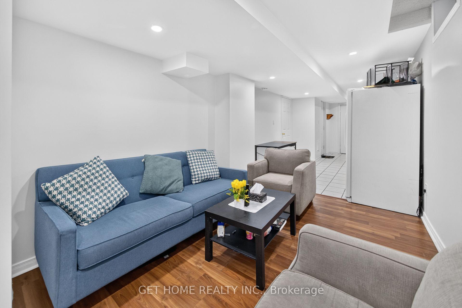 Photo 41 of 3883 Densbury Drive, Mississauga, Lisgar — HOMEH