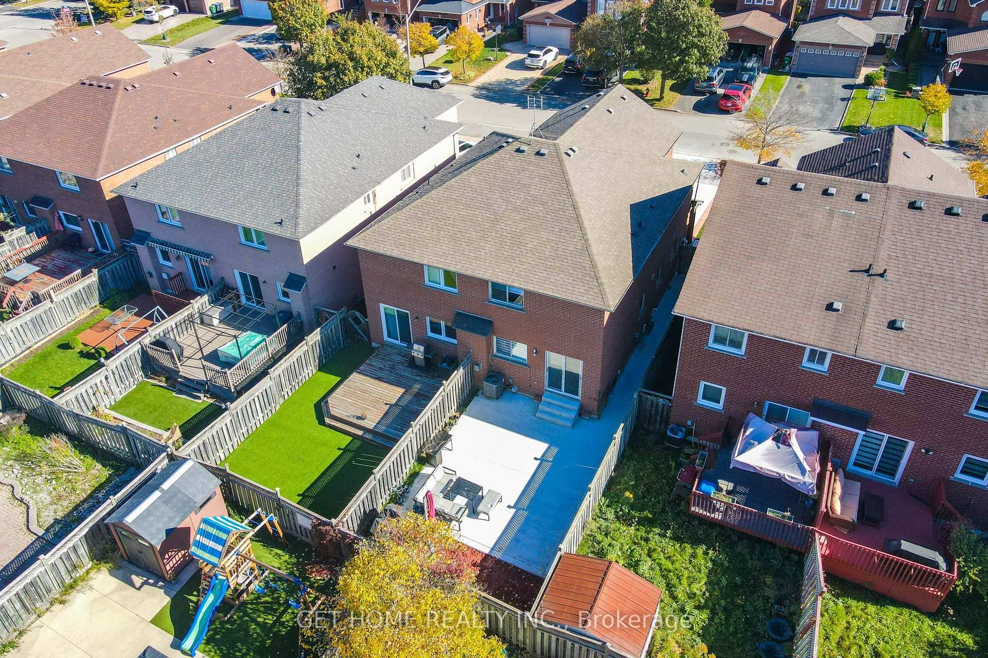 Photo 46 of 3883 Densbury Drive, Mississauga, Lisgar — HOMEH