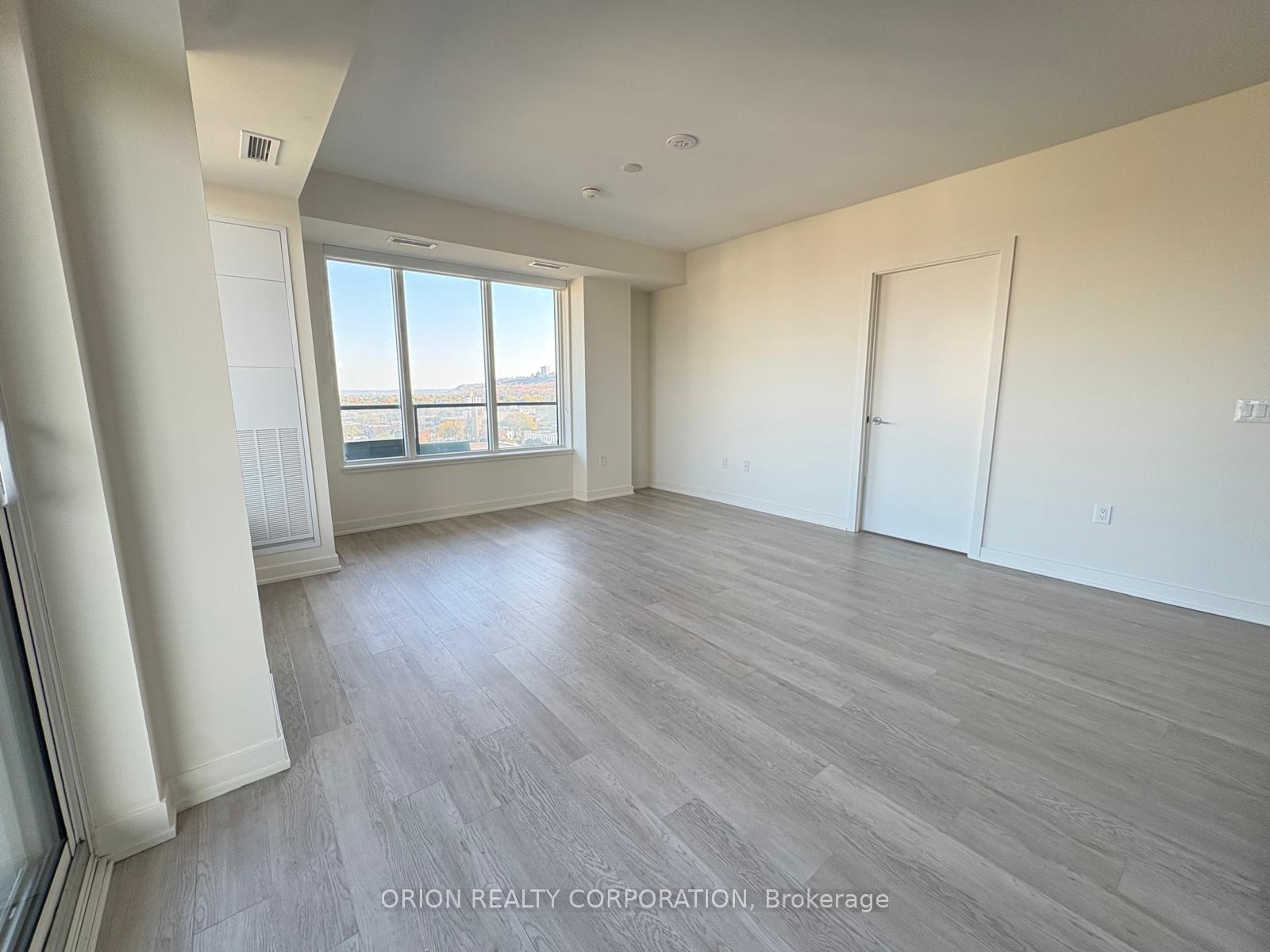 Photo 5 of Unit 1203, 212 King William Street, Hamilton, Beasley — HOMEH