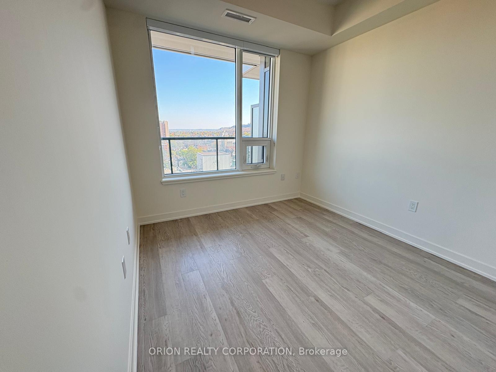 Photo 10 of Unit 1203, 212 King William Street, Hamilton, Beasley — HOMEH