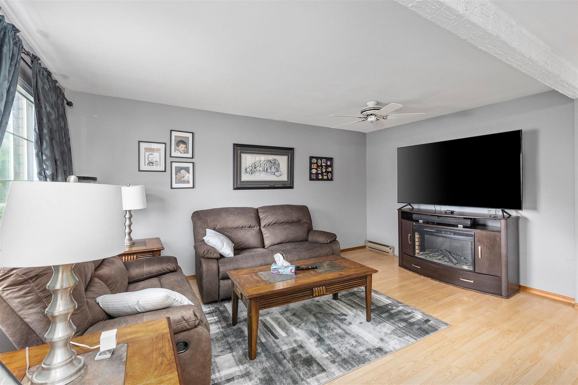 Photo 4 of 742 Pine Street, Sault Ste Marie, Ward 3 — HOMEH