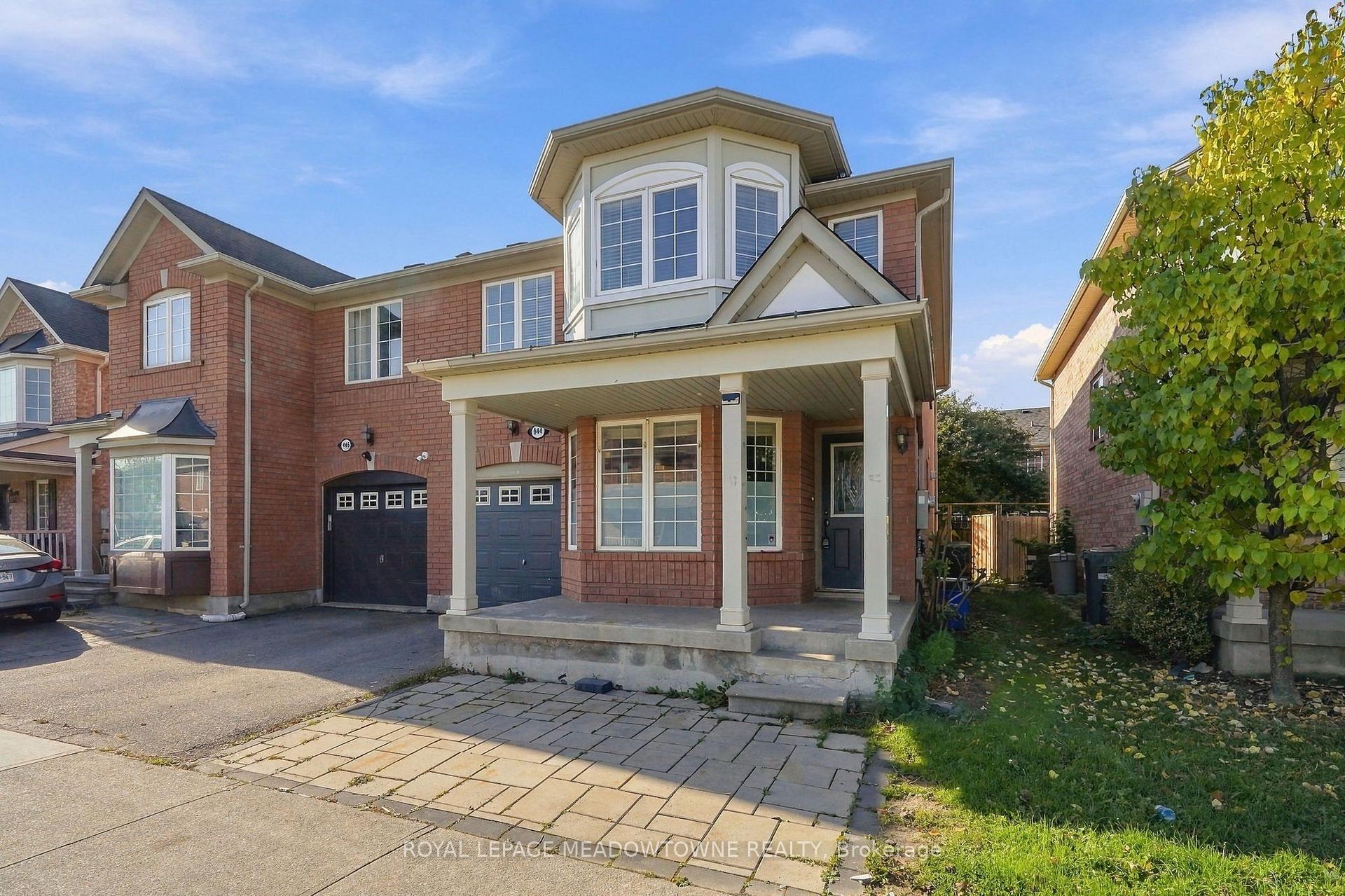 Photo of 844 Luxton Drive