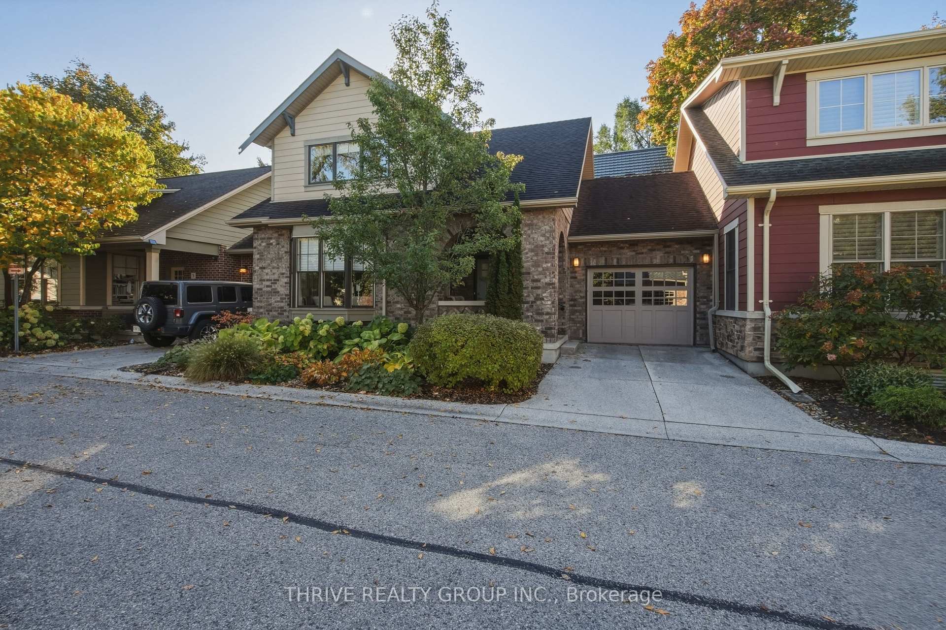 Front of Unit 6, 352 Ridout Street S