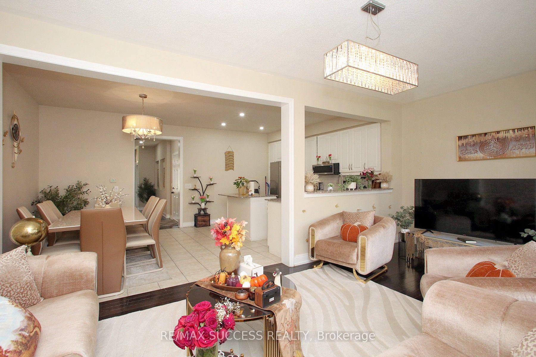 Photo 8 of 103 Donovan Heights, Milton, Scott — HOMEH