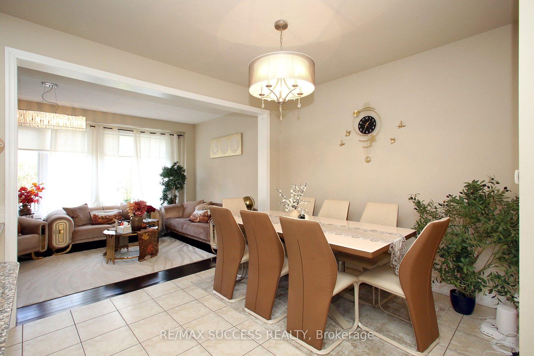 Photo 10 of 103 Donovan Heights, Milton, Scott — HOMEH