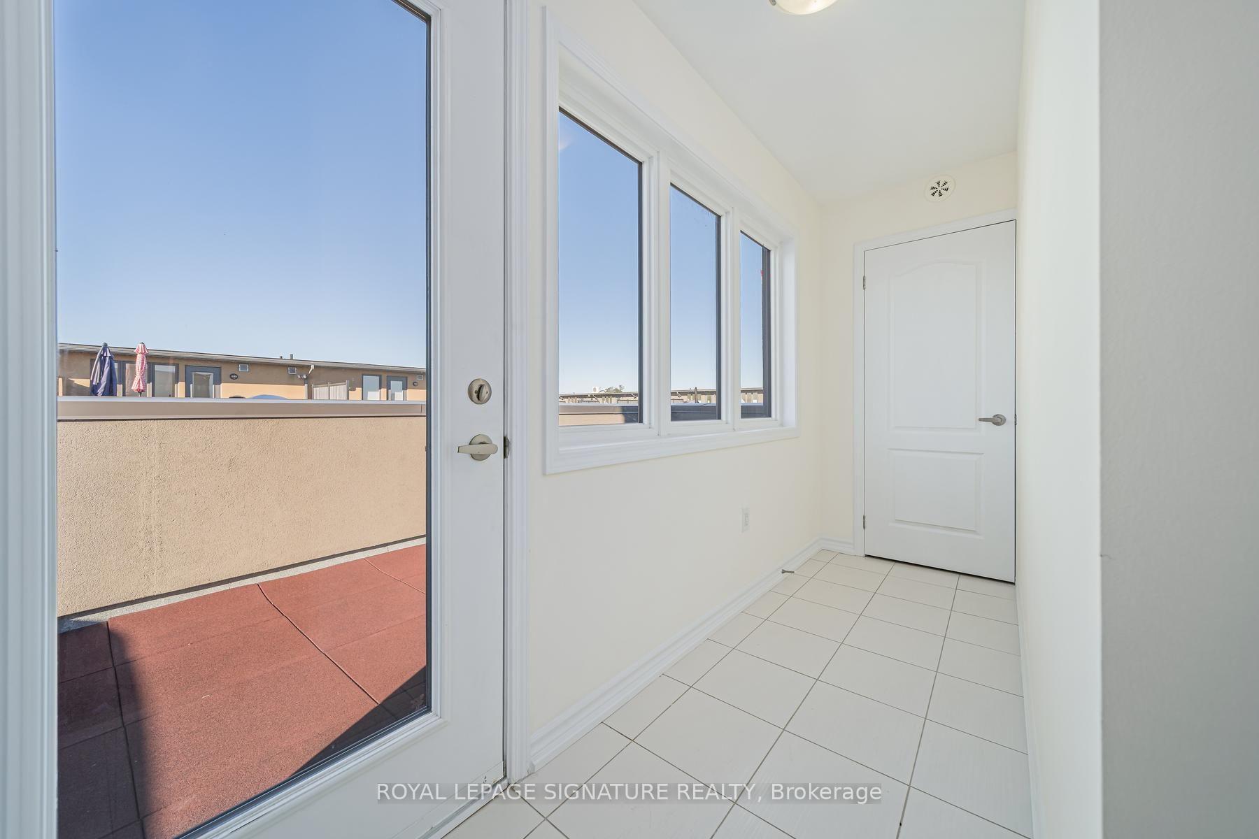Photo 18 of Unit 49, 28 Curlew Drive, North York, Parkwoods-Donalda — HOMEH
