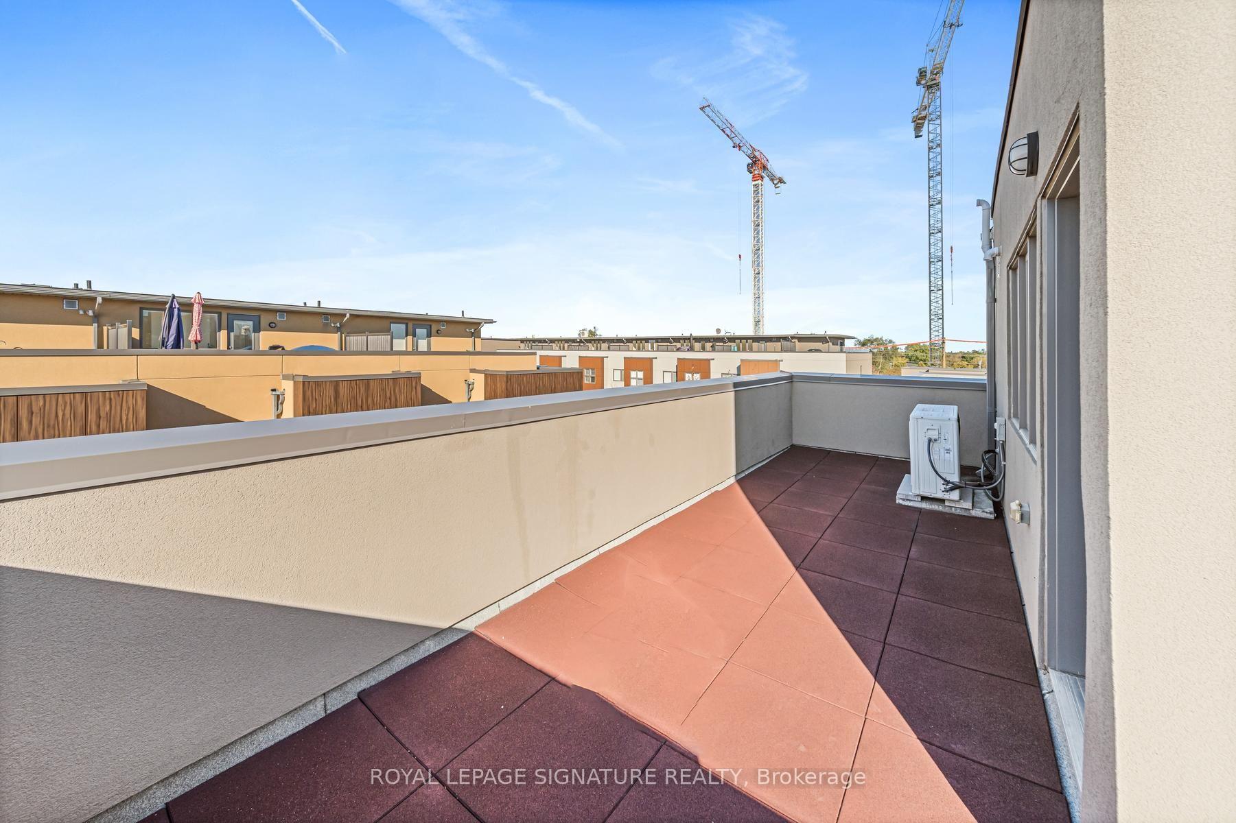 Photo 19 of Unit 49, 28 Curlew Drive, North York, Parkwoods-Donalda — HOMEH