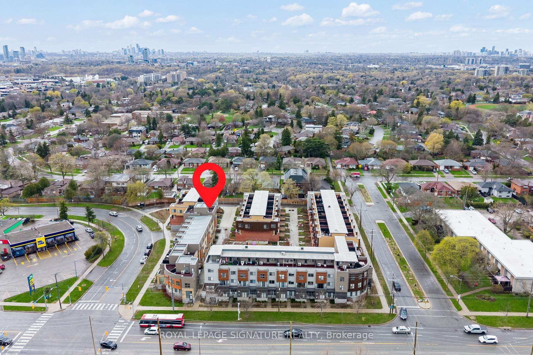 Photo 25 of Unit 49, 28 Curlew Drive, North York, Parkwoods-Donalda — HOMEH