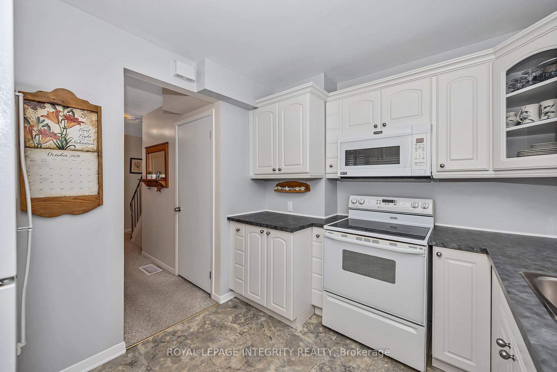 Photo 12 of 262 Edward Street S, Arnprior, Arnprior — HOMEH