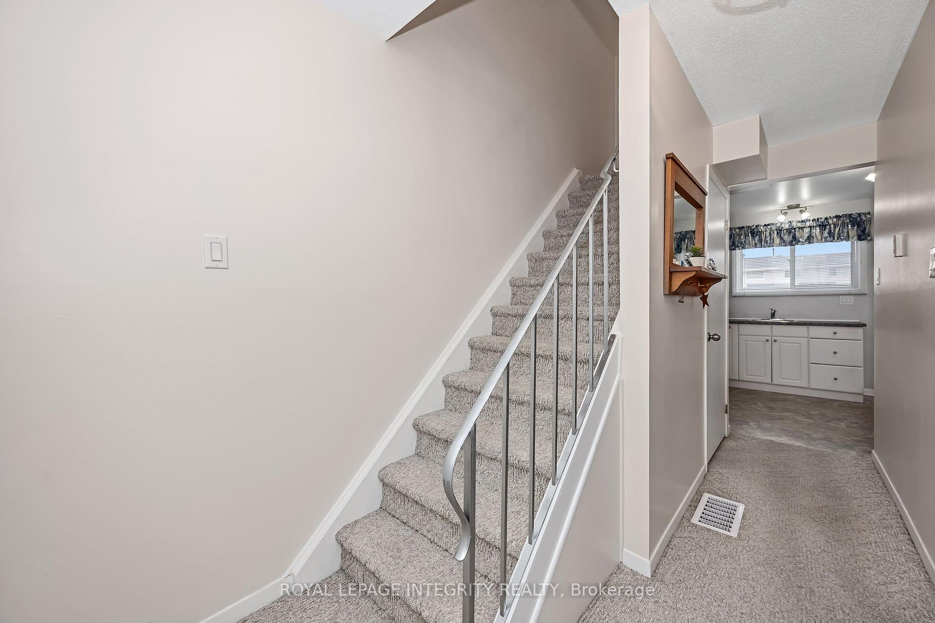 Photo 17 of 262 Edward Street S, Arnprior, Arnprior — HOMEH
