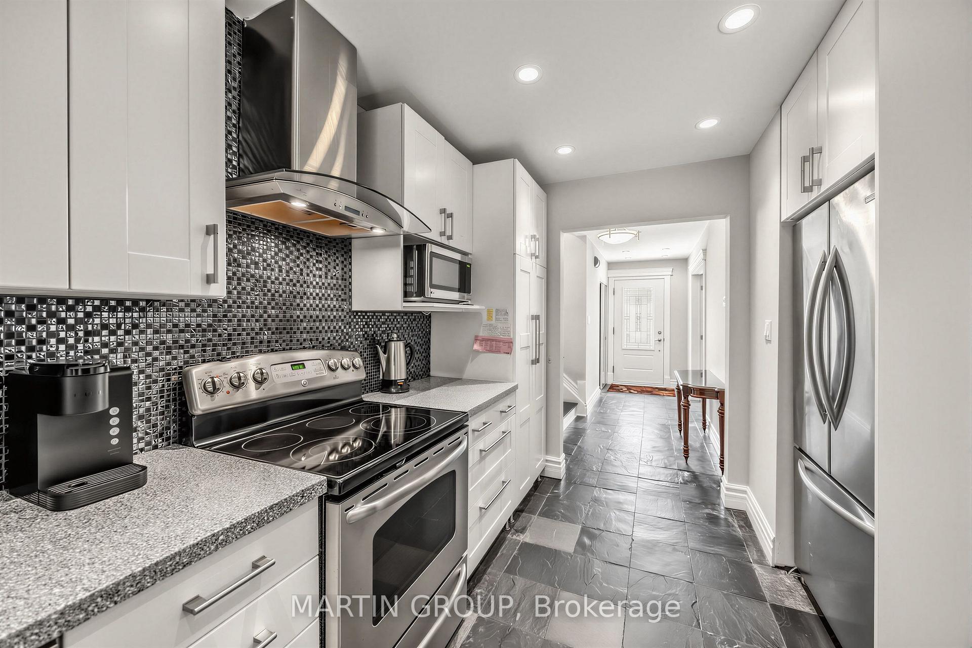 Photo 9 of 88 Rabbit Lane, Etobicoke, Eringate-Centennial-West Deane — HOMEH