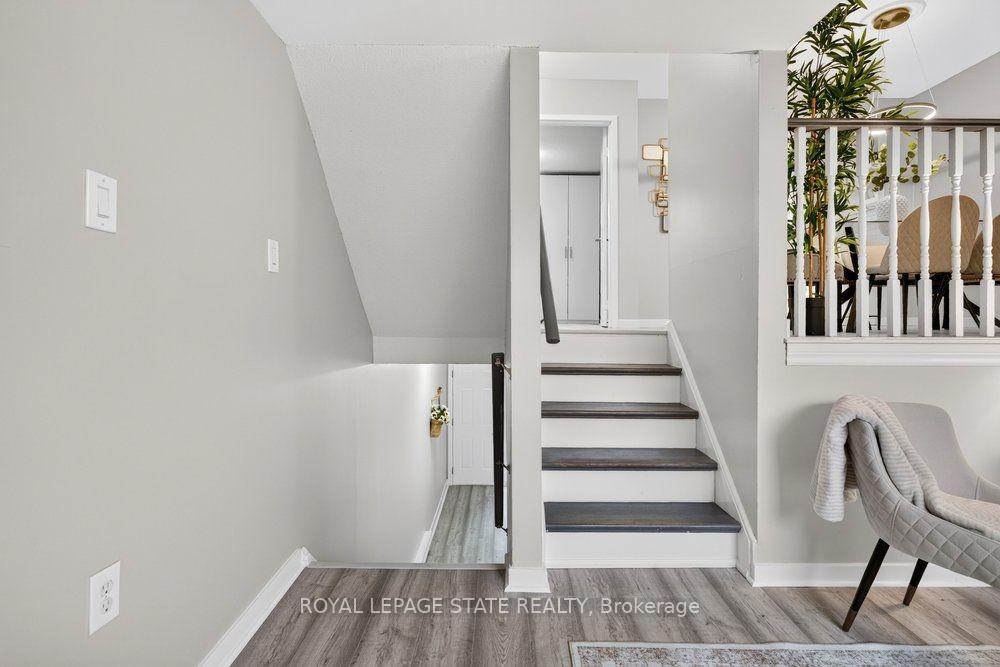 Photo 15 of Unit 6, 21 Rosedale Court, Hamilton, Stoney Creek — HOMEH