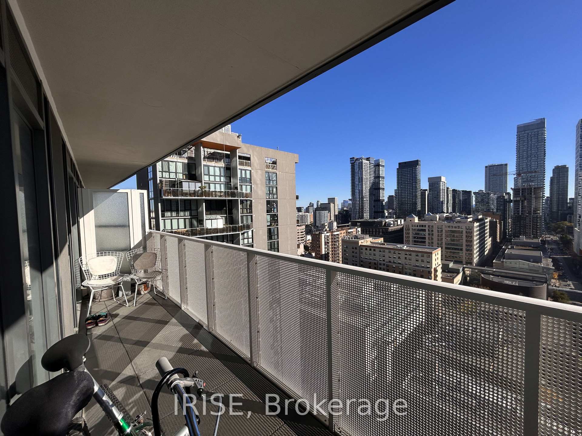 Photo 5 of Unit 1910, 89 McGill Street, Toronto, Church-Yonge Corridor — HOMEH