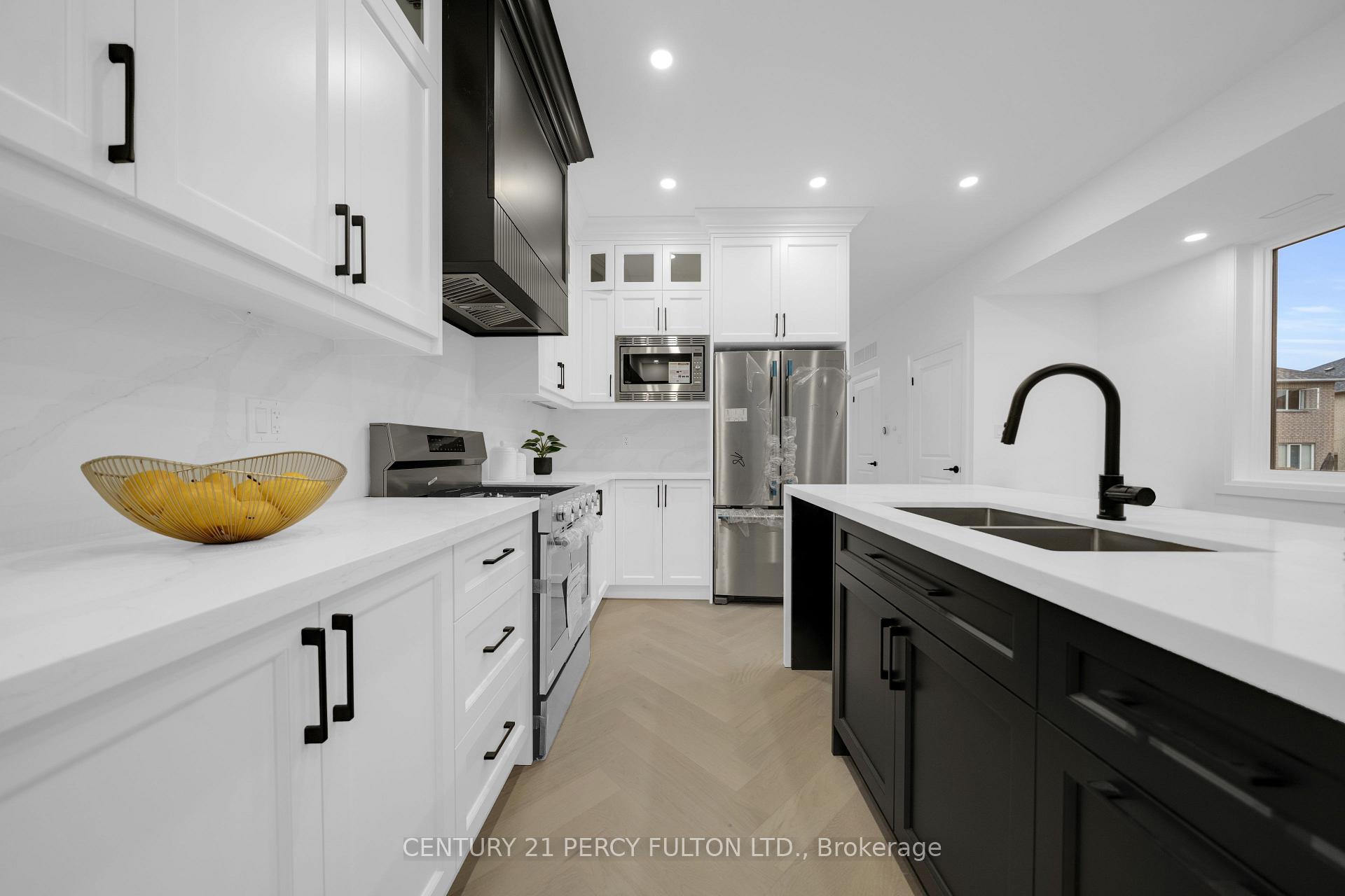 Photo of Unit 6, 6635 Clock Court