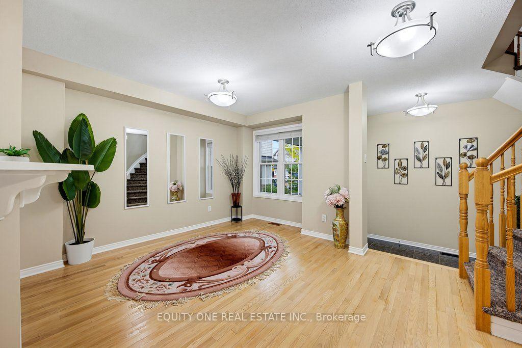 Photo 7 of 345 Applecross Crescent, Ottawa, Kanata - Morgan's Grant/South March — HOMEH