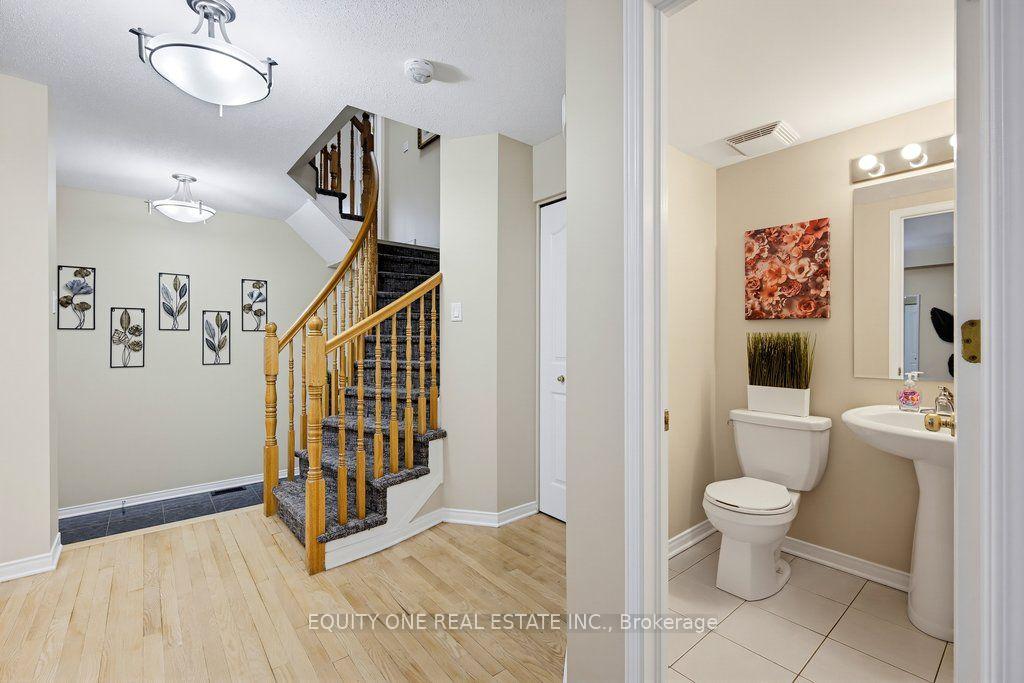 Photo 8 of 345 Applecross Crescent, Ottawa, Kanata - Morgan's Grant/South March — HOMEH
