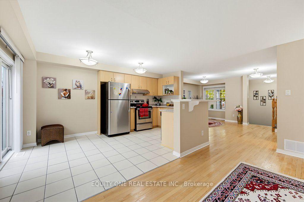 Photo 11 of 345 Applecross Crescent, Ottawa, Kanata - Morgan's Grant/South March — HOMEH