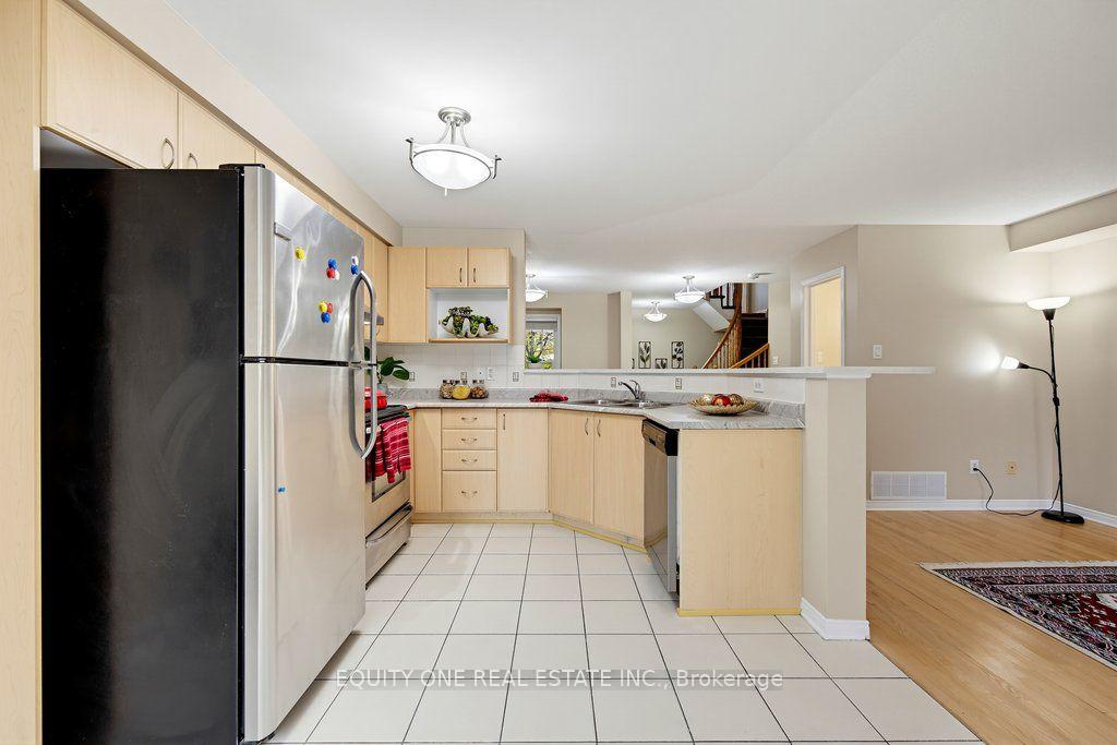 Photo 12 of 345 Applecross Crescent, Ottawa, Kanata - Morgan's Grant/South March — HOMEH