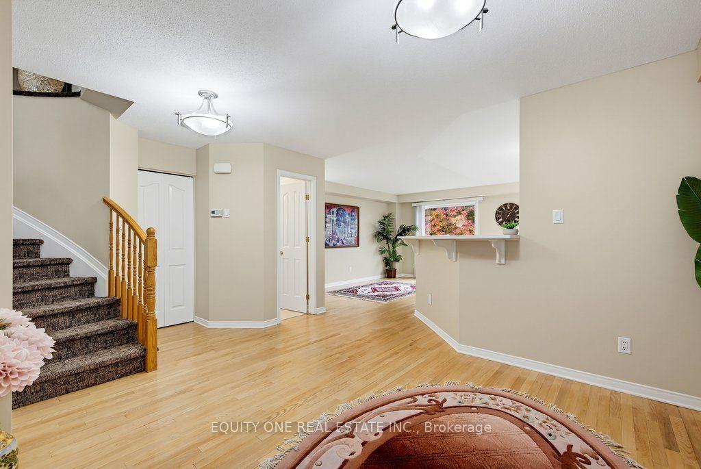 Photo 17 of 345 Applecross Crescent, Ottawa, Kanata - Morgan's Grant/South March — HOMEH