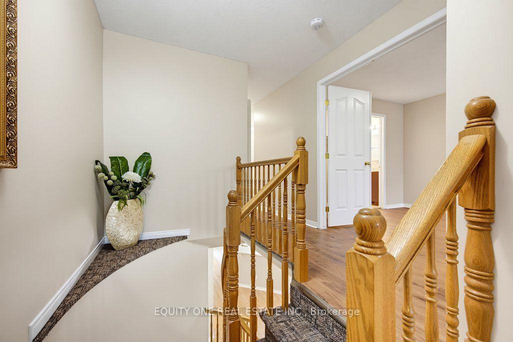 Photo 18 of 345 Applecross Crescent, Ottawa, Kanata - Morgan's Grant/South March — HOMEH