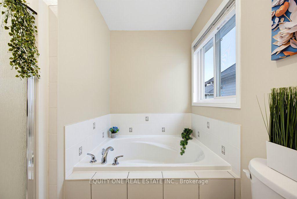 Photo 26 of 345 Applecross Crescent, Ottawa, Kanata - Morgan's Grant/South March — HOMEH