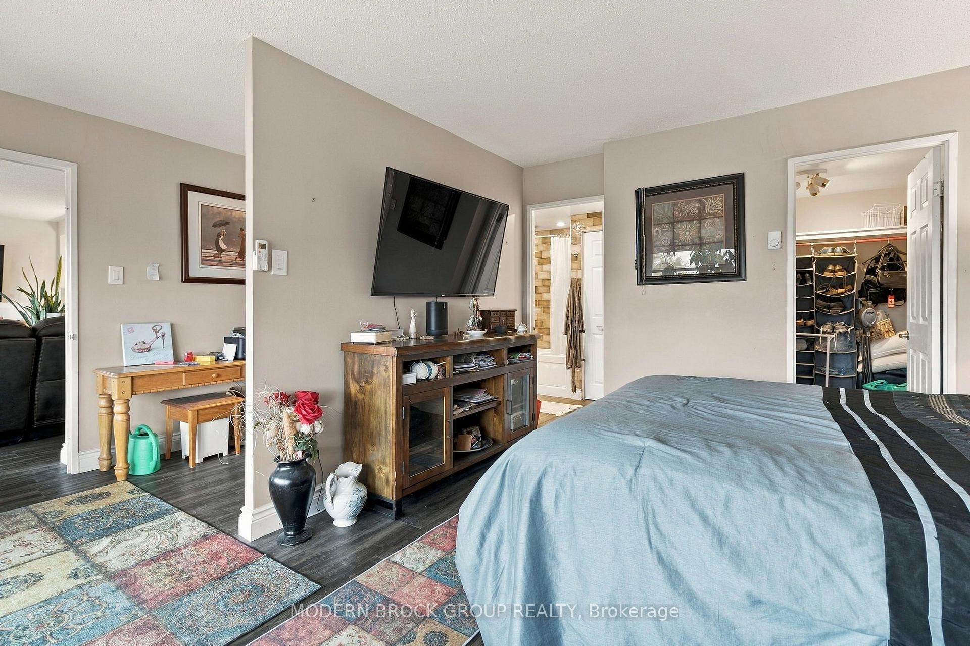 Photo 26 of Unit 902, 109 King Street E, Brockville, Brockville — HOMEH