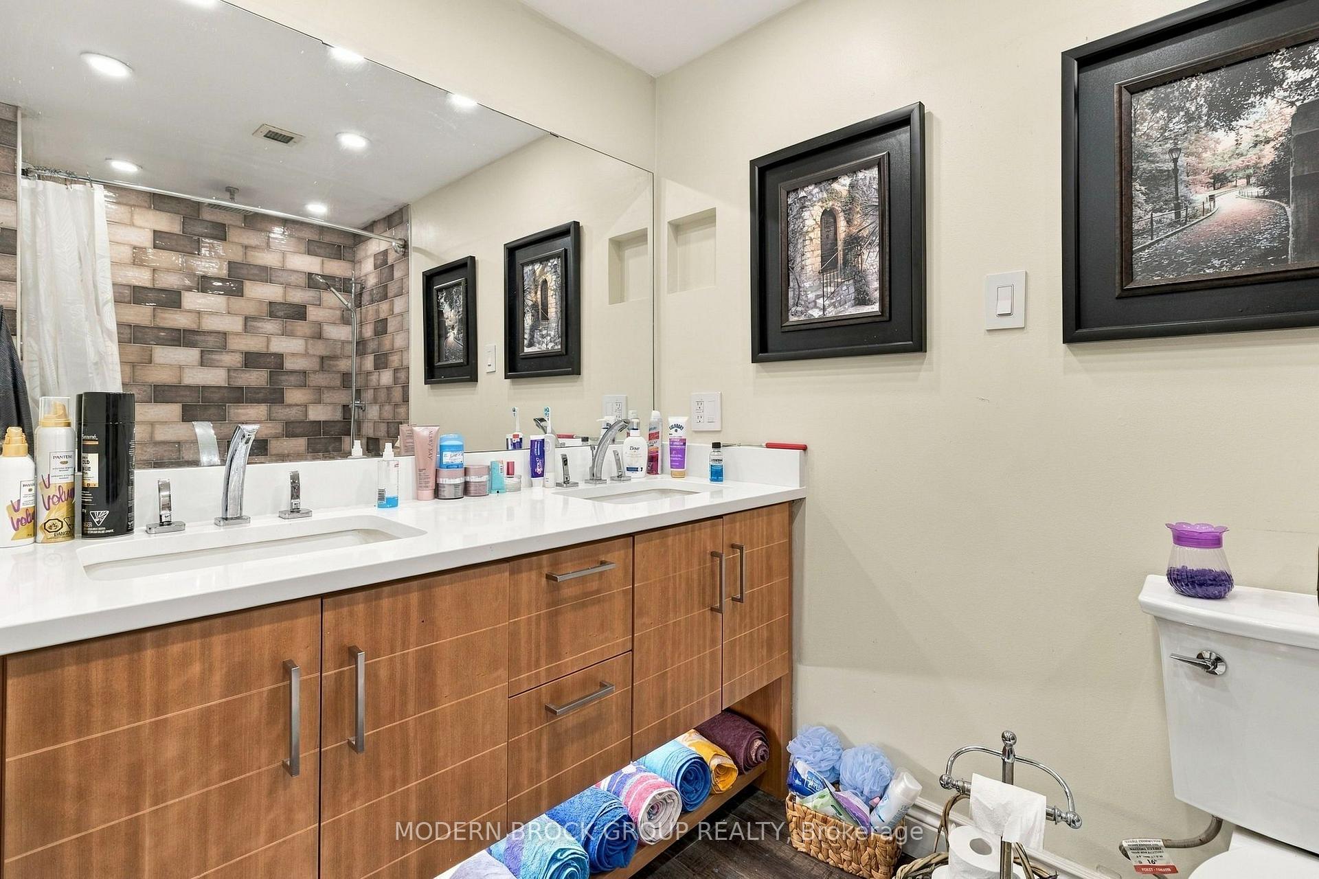 Photo 29 of Unit 902, 109 King Street E, Brockville, Brockville — HOMEH